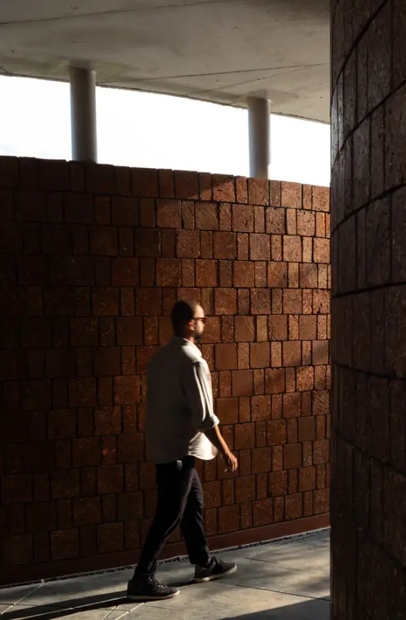 Four Walls Pavilion 3