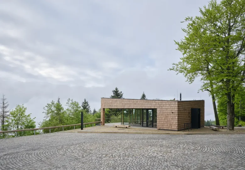 Pustevny Gateway Center projesi 2