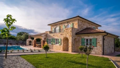 Rustik veya Taş Bahçeli Villalar