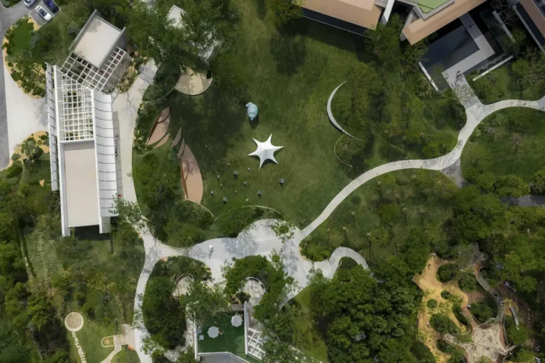 Wuhan Optics Valley Running Park 21